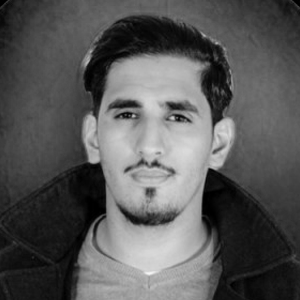 Ahmed_Soltani_photo_noir-blanc_164x164